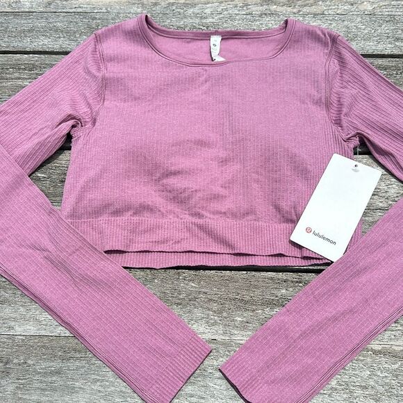 Lululemon Ebb to Street Long-Sleeve Shirt
Velvet Dust size 10 NWT - Picture 1 of 6